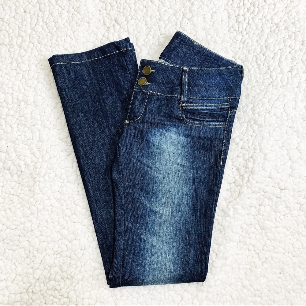 Wide Loop Double Button Jeans - Picture 6 of 8